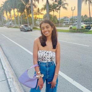 Meet your Posher, Megan